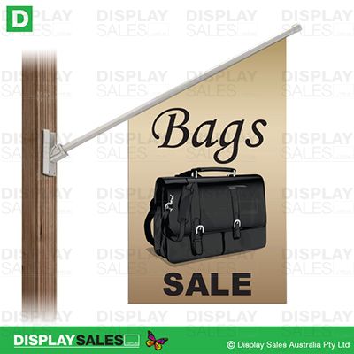 Point-sign flag -  "BAGS SALE"