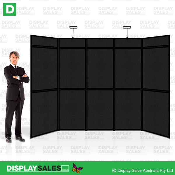 Folding Panels - 10 foot (555) - W:3000mm H:2100mm